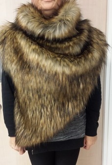 Simba Faux Fur Huntress Cowl