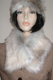 Snow Wolf Faux Fur Long Collar