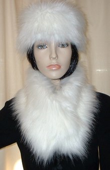 Polar Bear Faux Fur Long Collar