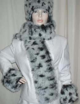 Winter Leopard Faux Fur Scarf