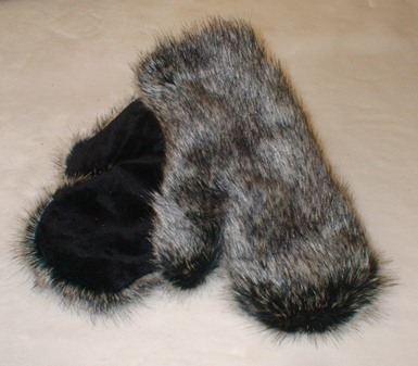 Wolfhound Faux Fur Mittens