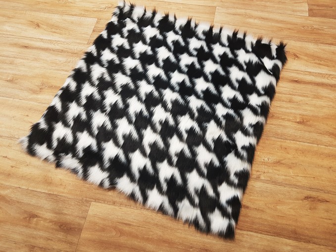 Tissavel Houndstooth Faux Fur Pet Blankets