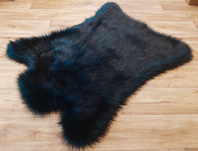 Tissavel Tundra Teal Faux Fur Animal Shape Rug