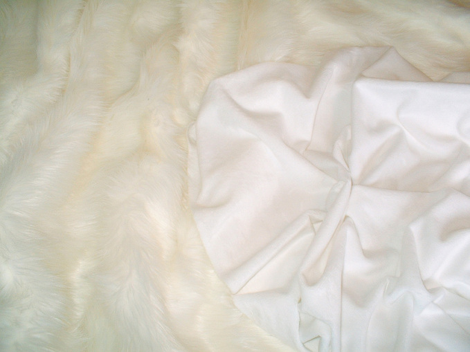 White Cuddle Soft Velboa per meter