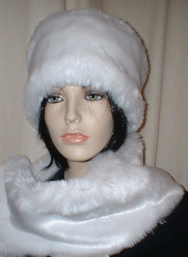 Snow White Faux Fur Hat