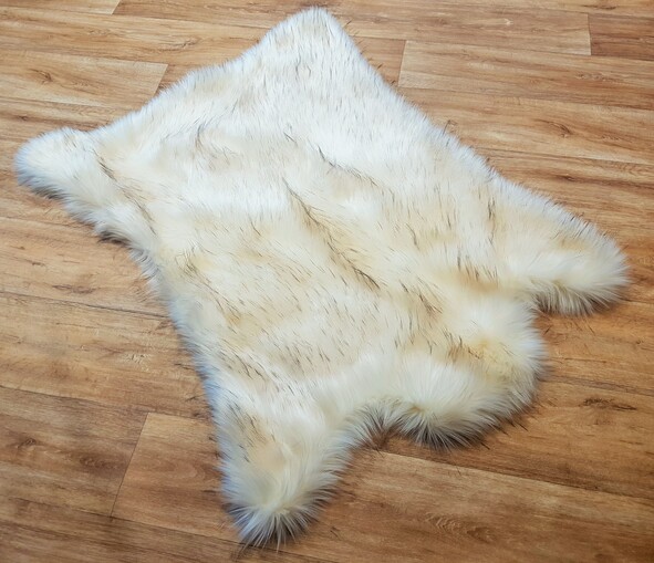 Tissavel Himalaya Faux Fur Animal Shape Rug